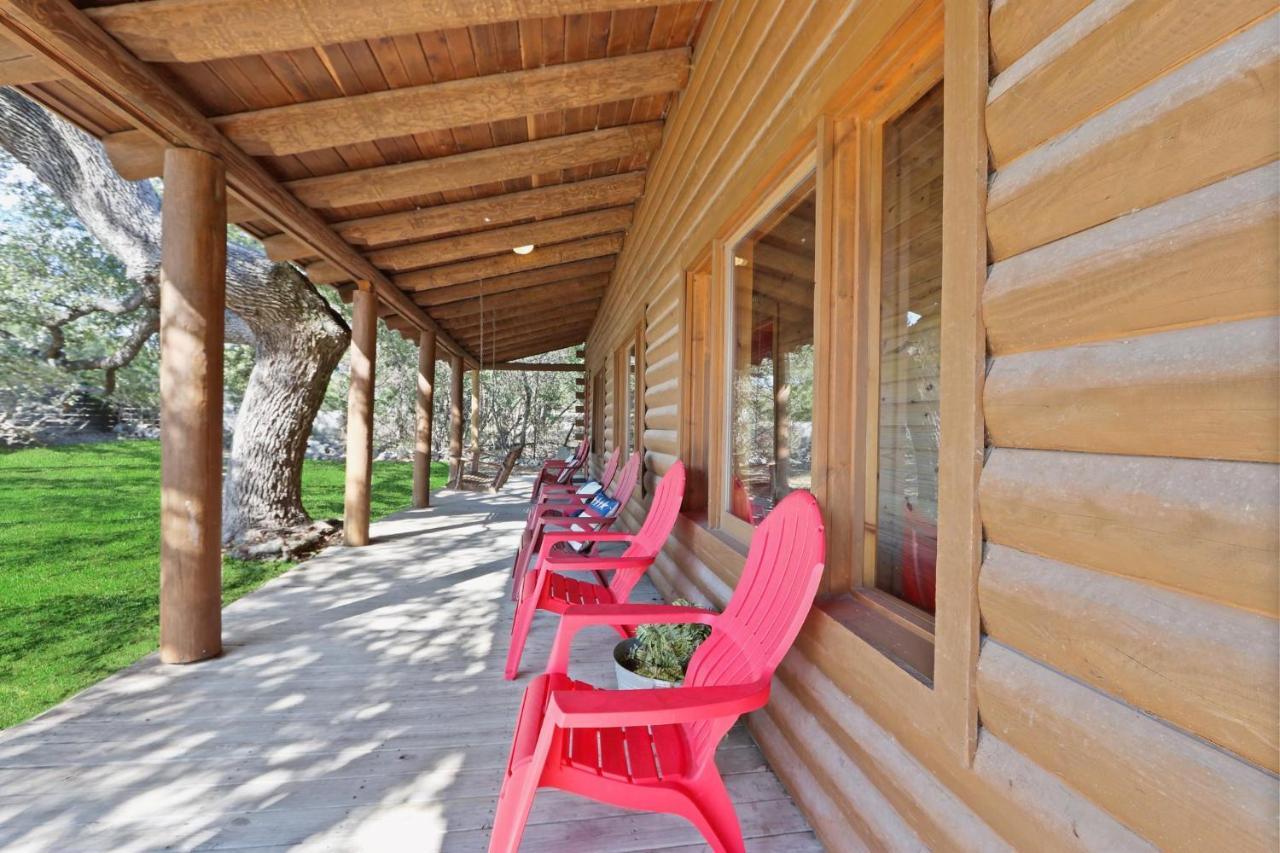 Wimberley Log Cabins Resort And Suites- Unit 3 Buitenkant foto